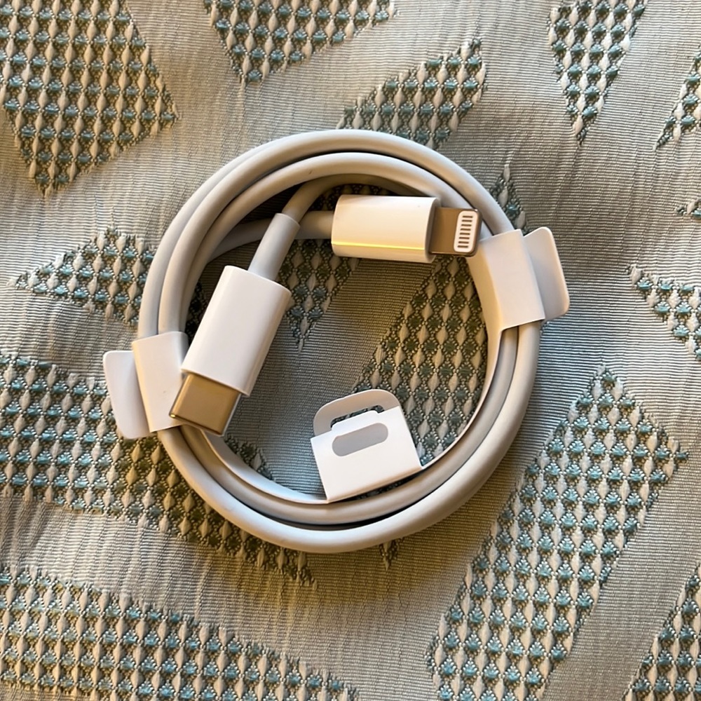 Apple USB-C Charger Cable (1 m)